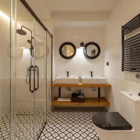Metropolitan By Staynn Апартаменти