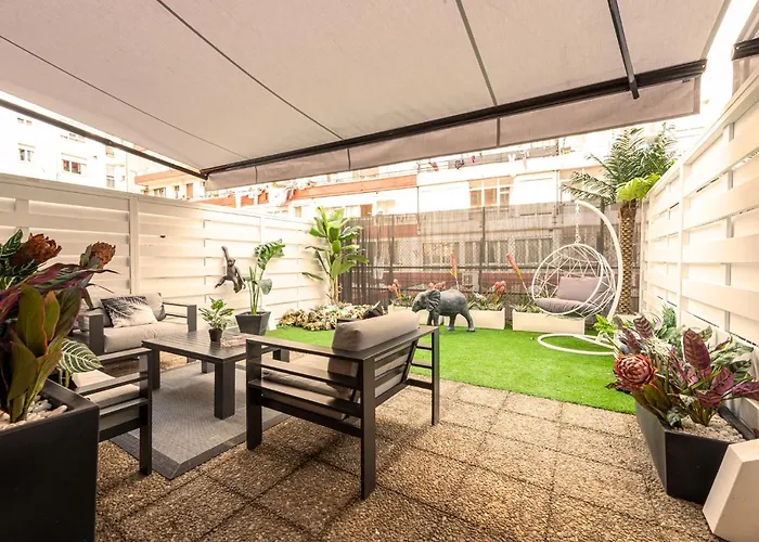 Metropolitan By Staynn Apartment