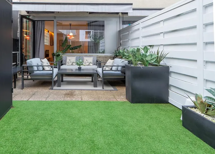 Metropolitan By Staynn アパート